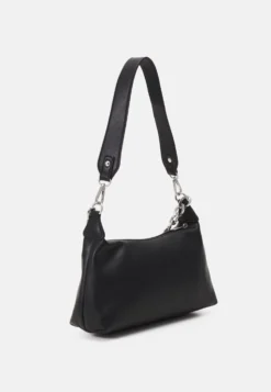Even&Odd Borsa A ManoBlack Donna Borse EV451H15U-Q11 4 Even&Odd Borsa A ManoBlack Donna Borse EV451H15U-Q11 -Even&Odd Negozio 7db970444d4f4ebd88d56bb65239d3be scaled