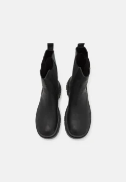 Even&Odd Stivaletti Con PlateauBlack Donna Stivaletti EV411N0GE-Q11 7 Even&Odd Stivaletti Con PlateauBlack Donna Stivaletti EV411N0GE-Q11 -Even&Odd Negozio 7e6e5bccfcf04f9687d315605a0bd043 scaled