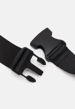 Even&Odd MarsupioBlack Donna Borse EV451H15J-Q11 -Even&Odd Negozio 86c054e6e3e94025b9a2c8b448ad41fa scaled