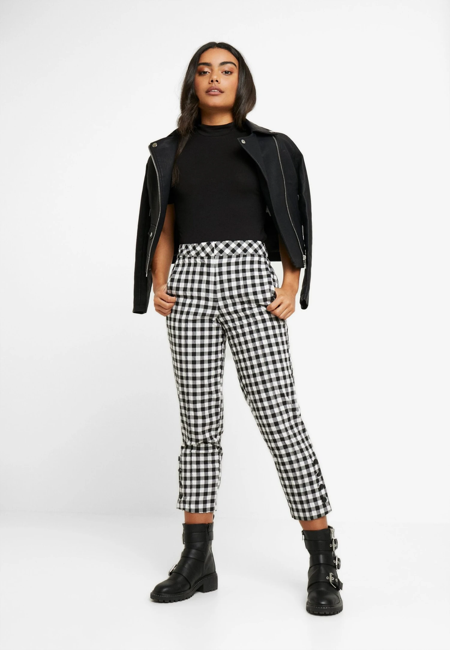 2Er PackT-Shirt BasicWhite/Black Donna T-shirt e top EVF21D01P-A11 2Er PackT-Shirt BasicWhite/Black Donna T-shirt E Top EVF21D01P-A11 -Even&Odd Negozio 8745f3829f864014a1fe68819998969b scaled