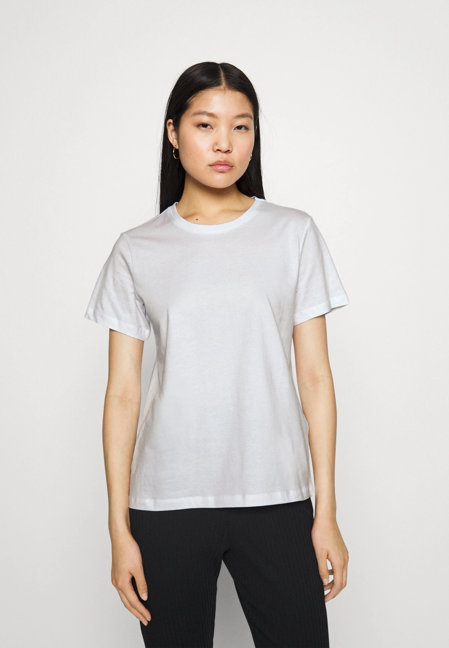 2 PackT-Shirt BasicBlack/White Donna T-shirt e top EV421D24J-Q11 Even&Odd 2 PackT-Shirt BasicBlack/White Donna T-shirt E Top EV421D24J-Q11 -Even&Odd Negozio 8d517e4128a24d44ad2931154dc1b6d4 scaled