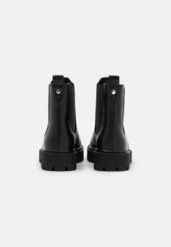 Even&Odd Stivali Da Neve Black Donna Stivali EV411X00F-Q11 -Even&Odd Negozio 8e0d9767f57749e6b80ebe8f29572e16 scaled