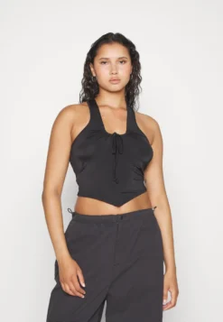 Even&Odd TopBlack Donna T-shirt E Top EV421D24S-Q11 -Even&Odd Negozio 8fb4d6b11fc44b9a9b715b742481a1e3 scaled