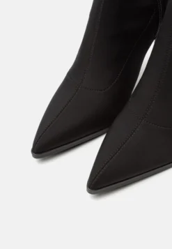 Even&Odd Stivali Con I TacchiBlack Donna Stivali EV411A0XL-Q11 -Even&Odd Negozio 90c74945e6de45e0b3773892dfaa6d26 scaled