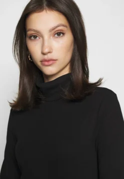 Even&Odd 2 PackMaglietta A Manica LungaBlack/White Donna T-shirt E Top EV421D1I5-Q11 -Even&Odd Negozio 943ee4bb7d0e4dc9a4e58b31939a9600 scaled