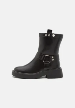 Stivaletti Con PlateauBlack Donna Stivaletti EVC11N02N-Q11