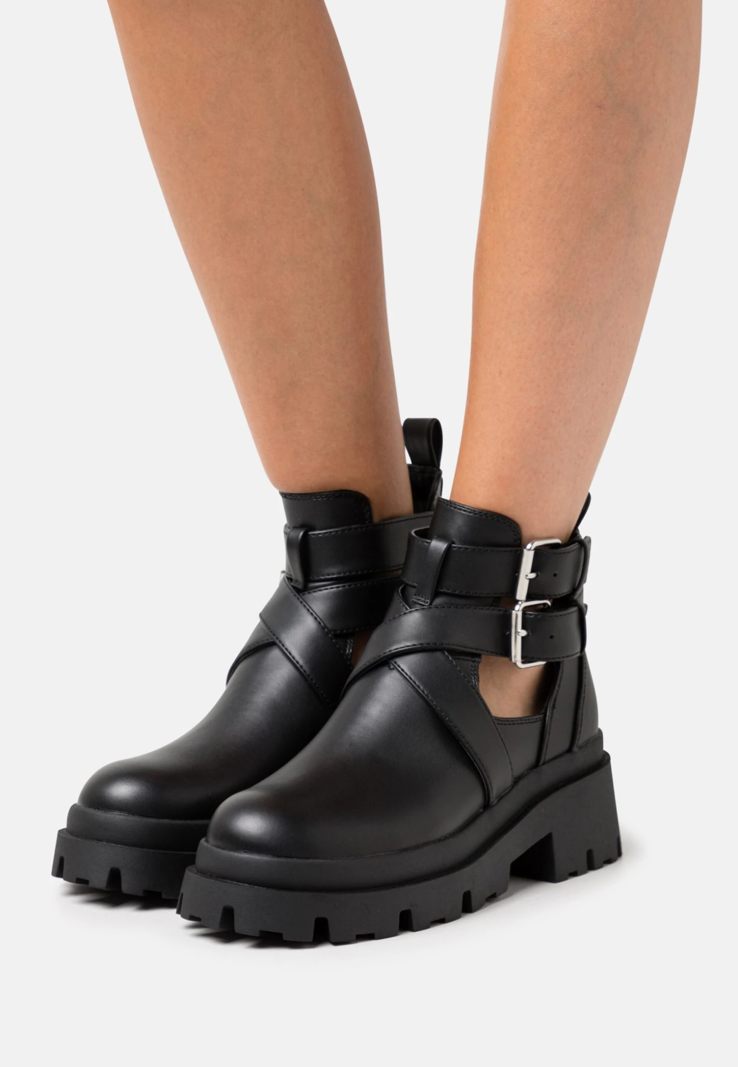 Stivaletti Con PlateauBlack Donna Stivaletti EV411N0GT-Q11 Even&Odd Stivaletti Con PlateauBlack Donna Stivaletti EV411N0GT-Q11 -Even&Odd Negozio 94c450adb9d741b8a88f16e306562d17 scaled