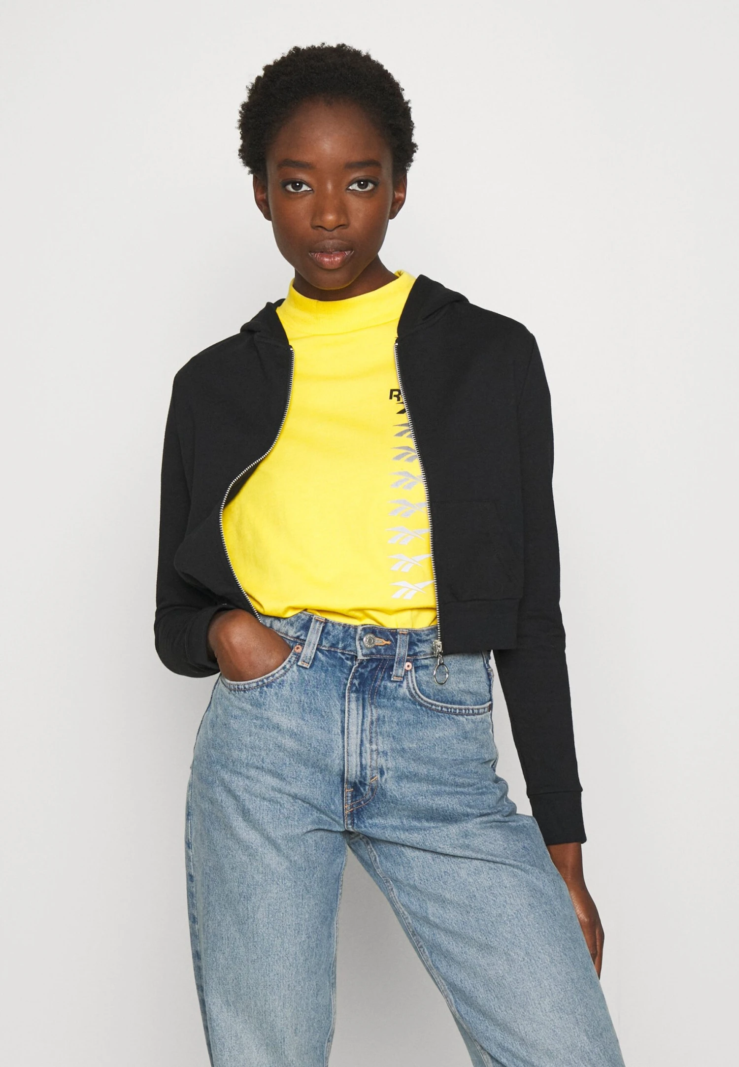 Felpa Con ZipBlack Donna Felpe EV421J08I-Q11 Even&Odd Felpa Con ZipBlack Donna Felpe EV421J08I-Q11 -Even&Odd Negozio 94c4bf4e22f84681b87afeda382608c5 scaled