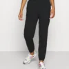 Even&Odd Pantaloni SportiviBlack Donna Pantaloni EV421A08X-Q11 1 Even&Odd Pantaloni SportiviBlack Donna Pantaloni EV421A08X-Q11 -Even&Odd Negozio 99a8919554b941a0a2e4298bf50b2400 scaled