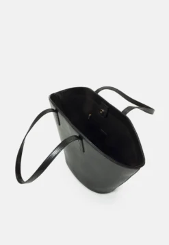 Even&Odd Borsa A ManoBlack Donna Borse EV451H15Q-Q11 -Even&Odd Negozio 9e5d9f70313741a0b4c15ba526fcc11d scaled