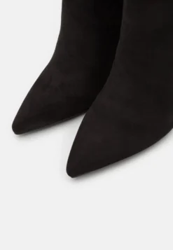 Even&Odd Stivali AltiBlack Donna Stivali EV411A0XJ-Q11 -Even&Odd Negozio a2e65e5530fc42fe8fcc32dc1d1f76fb scaled