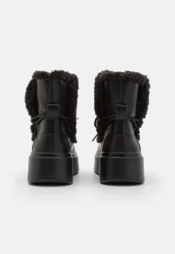 Even&Odd Stivaletti Con La ZeppaBlack Donna Stivaletti EV411X028-Q11 -Even&Odd Negozio a8f489c279f7421996862c51e01a22cd scaled