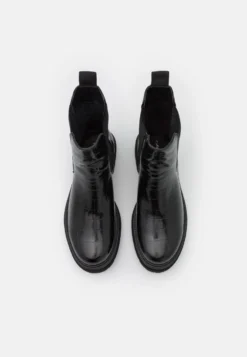 Stivaletti Con PlateauBlack Donna Stivaletti EVC11N00P-Q12 -Even&Odd Negozio ac03c1d1614c4e19b0b3e040fb2edcd8 scaled