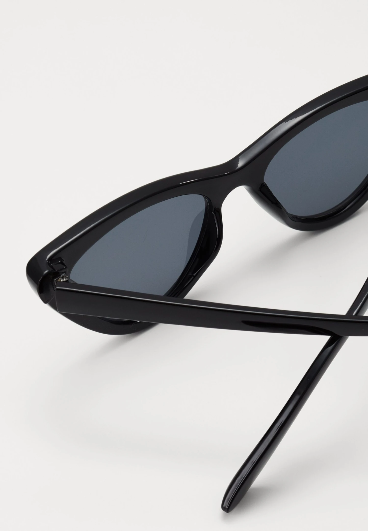 Occhiali Da SoleBlack Donna Occhiali da sole EV451K021-Q11 Even&Odd Occhiali Da SoleBlack Donna Occhiali Da Sole EV451K021-Q11 -Even&Odd Negozio b2fc9435bd274f758804cdc88095e1fb scaled