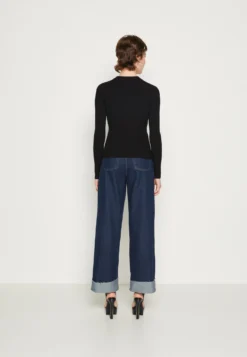 Even&Odd MaglioneBlack Donna Maglieria EV421I0HE-Q11 4 Even&Odd MaglioneBlack Donna Maglieria EV421I0HE-Q11 -Even&Odd Negozio b381e6c191894202ba46803b175baa8f scaled