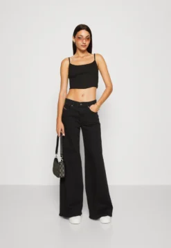 Even&Odd TopBlack Donna T-shirt E Top EV421D261-Q11 -Even&Odd Negozio b5686a4711fc4f1b9ebcd67ee5c6dc8d scaled