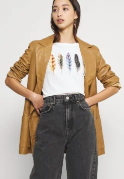 Even&Odd T-Shirt Con StampaWhite Donna T-shirt E Top EV421D1GZ-A11 -Even&Odd Negozio b863ef58b8eb47a588fa93fe138f95d1 scaled