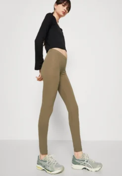 Even&Odd 2 PackLeggingsBlack/Dark Green Donna Pantaloni EV421A07V-Q17 6 Even&Odd 2 PackLeggingsBlack/Dark Green Donna Pantaloni EV421A07V-Q17 -Even&Odd Negozio c32916ecb3cd4bd3a18b5fb1b9b8d5da scaled