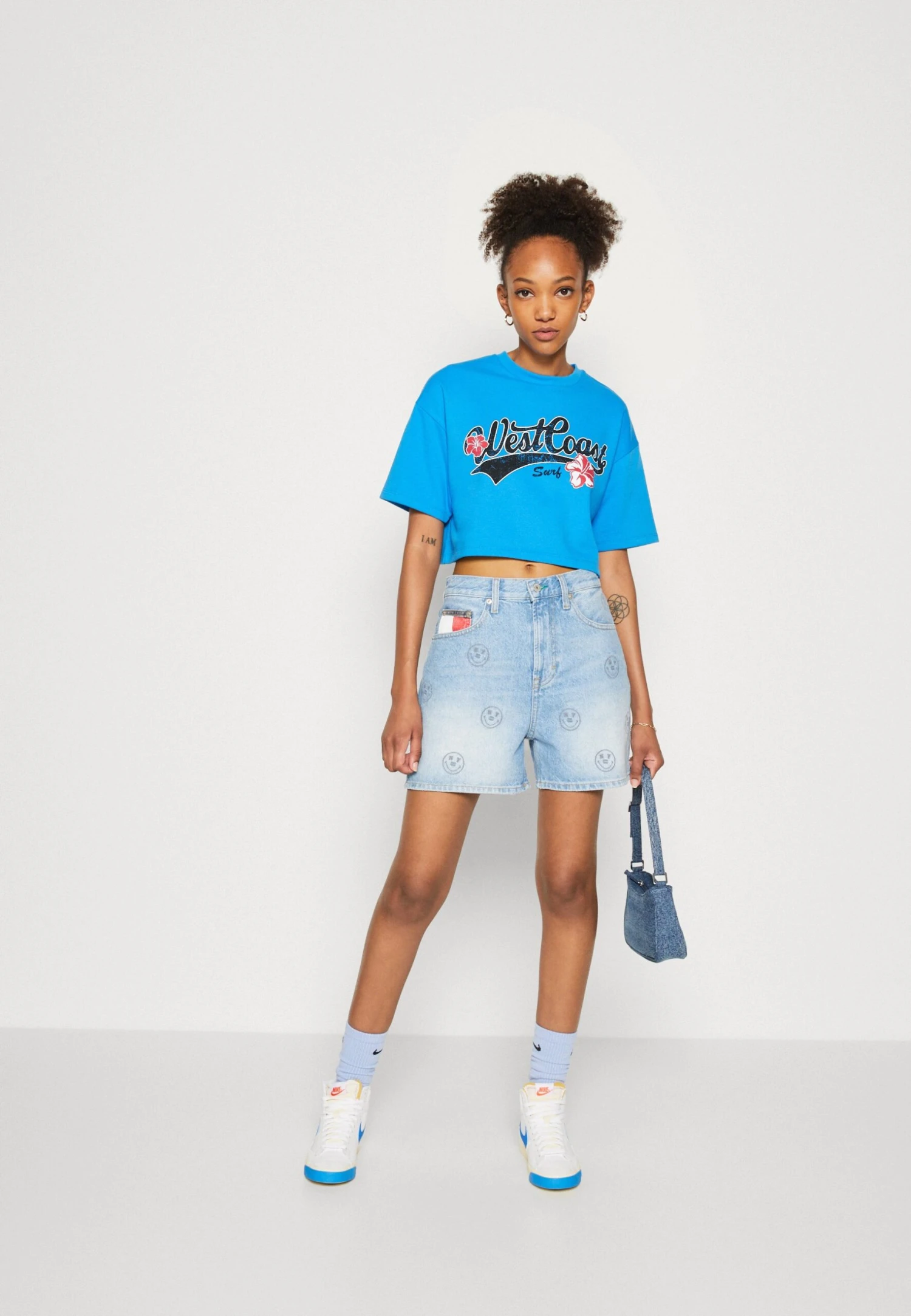 T-Shirt Con StampaBlue Donna T-shirt e top EV421J0D3-K11 Even&Odd T-Shirt Con StampaBlue Donna T-shirt E Top EV421J0D3-K11 -Even&Odd Negozio c9977621952e44678b8264eca7d7433b scaled