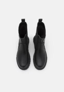 Stivali Da Neve Black Donna Stivali EVC11X00F-Q11 7 Stivali Da Neve Black Donna Stivali EVC11X00F-Q11 -Even&Odd Negozio ca309bc0c1e949c589dd7e0f18176a91 scaled