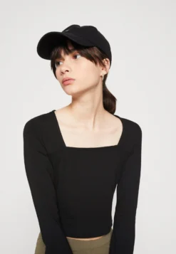 Even&Odd Maglietta A Manica LungaBlack Donna T-shirt E Top EV421D24V-Q11 -Even&Odd Negozio cc0b4065208d4dd28965ec55170a9998 scaled