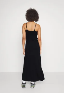 Even&Odd Maxi Dress Tiered Skirt- Vestito Lungo - Black -Even&Odd Negozio cd3b7fb9ce5f42d3ba339dd8ce0bec29 scaled