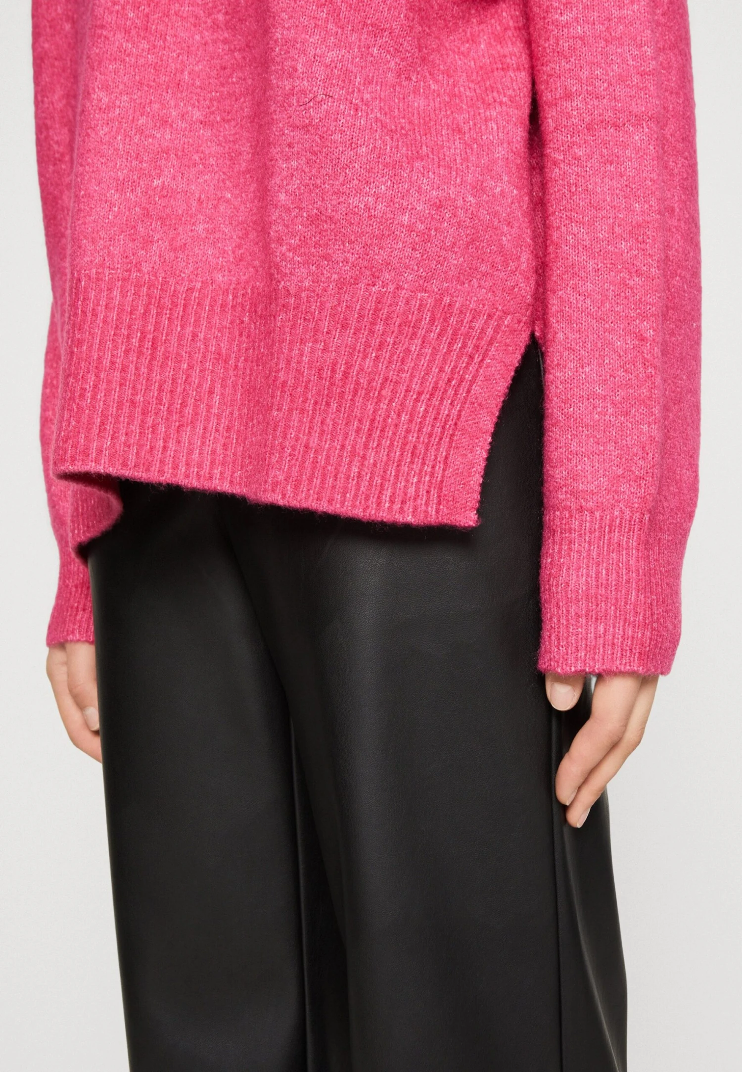 MaglioneCherry Jubillee Donna Maglieria EV421I0I0-G11 Even&Odd MaglioneCherry Jubillee Donna Maglieria EV421I0I0-G11 -Even&Odd Negozio cecd6269a10e4cb39a9801a8fa2a8502 scaled