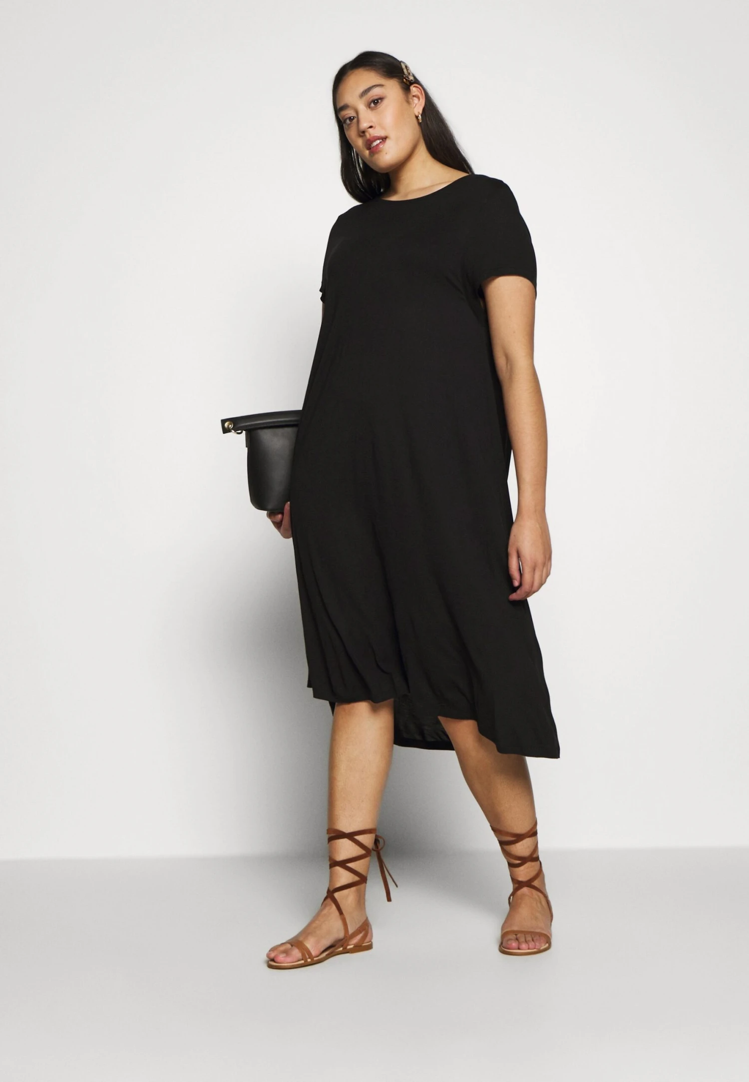 Vestito Di MaglinaBlack Donna Vestiti EVB21C01Y-Q11 Vestito Di MaglinaBlack Donna Vestiti EVB21C01Y-Q11 -Even&Odd Negozio d06ef7184d5345008c32de28a8e7ff89 scaled