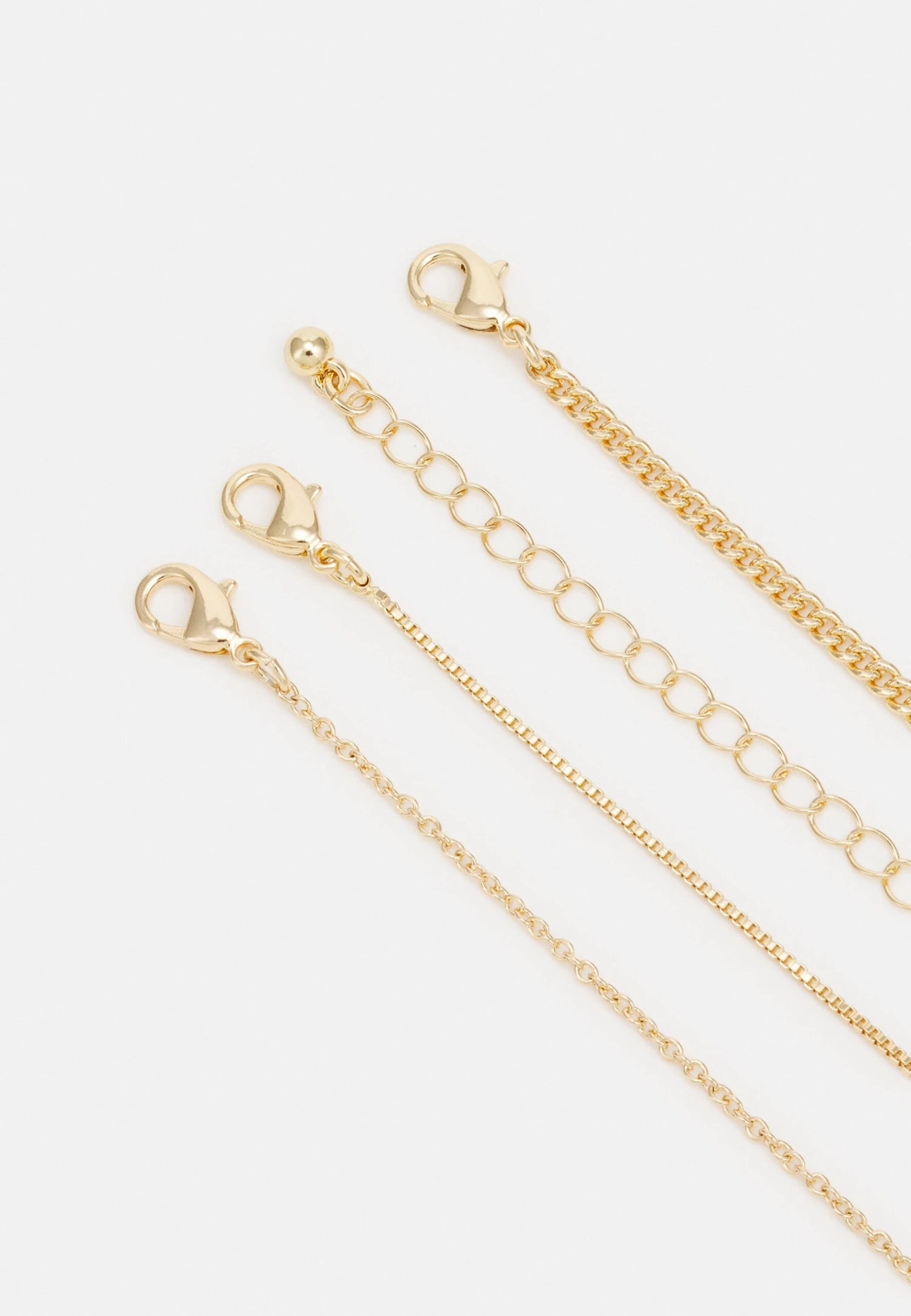 3 PackCollanaGold- Coloured Donna Gioielli EV451L01H-F11 Even&Odd 3 PackCollanaGold- Coloured Donna Gioielli EV451L01H-F11 -Even&Odd Negozio d2fb7f0c70ff47f98563ace6a2dfd142 scaled