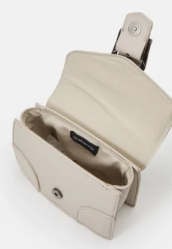 Even&Odd Ewh-Ssh201 / 501Light BlueBorsa A ManoLight Grey Donna Borse EV451H14J-C11 4 Even&Odd Ewh-Ssh201 / 501Light BlueBorsa A ManoLight Grey Donna Borse EV451H14J-C11 -Even&Odd Negozio d758619157ab4d738fd7a0dd3580d277 scaled