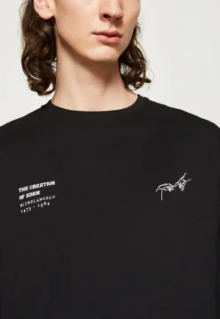 Even&Odd Unisex T-Shirt Con StampaBlack Donna T-shirt E Top EV421000O-Q11 8 Even&Odd Unisex T-Shirt Con StampaBlack Donna T-shirt E Top EV421000O-Q11 -Even&Odd Negozio d80cf518d04c4ab5a1610c772cee926c scaled