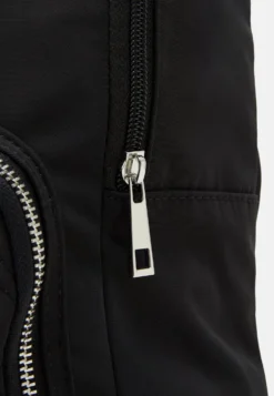 Even&Odd ZainoBlack Donna Borse EV451Q047-Q11 -Even&Odd Negozio d9d878d870b94dd8b80013b629fa2538 scaled