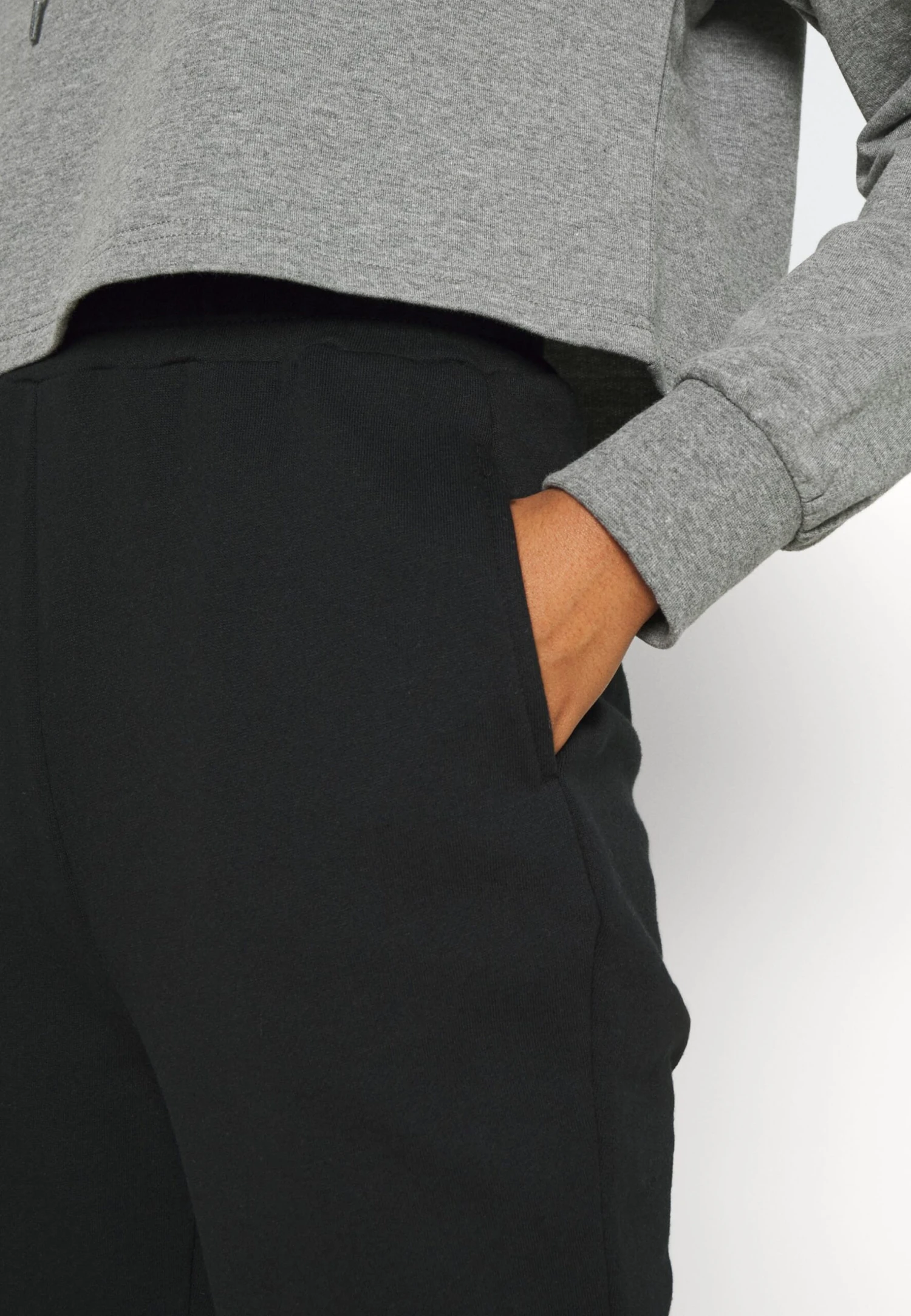 Pantaloni SportiviBlack Donna Pantaloni EV421A08O-Q11 Even&Odd Pantaloni SportiviBlack Donna Pantaloni EV421A08O-Q11 -Even&Odd Negozio e0f53fc3acf5433684583000c7fa485a scaled