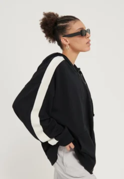 Even&Odd Felpa Con ZipBlack Donna Felpe EV421J0DA-Q11 -Even&Odd Negozio e6240417edcf4045b1a3b84ac767f476 scaled