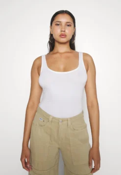 Even&Odd 2 PackTopBlack/White Donna T-shirt E Top EV421D24W-Q11 -Even&Odd Negozio e740177da22c42e1a30d3bd512aea6f4 scaled