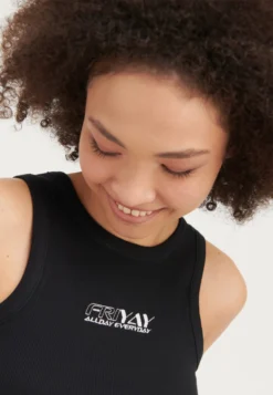 Even&Odd TopBlack Donna T-shirt E Top EV421D25G-Q11 -Even&Odd Negozio e83ac1f34af1472e9caa142c7571b5af scaled