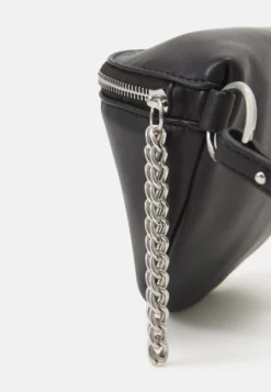 Even&Odd MarsupioBlack Donna Borse EV451H162-Q11 -Even&Odd Negozio e987eac83d4f4ad2948cc62957d07e81 scaled