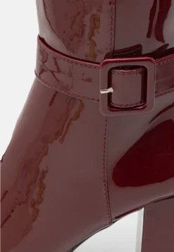 Stivali Con I TacchiRed Donna Stivali EVC11A02K-G11 -Even&Odd Negozio ea7a879227cf444381fe3d9f3e6d3302 scaled