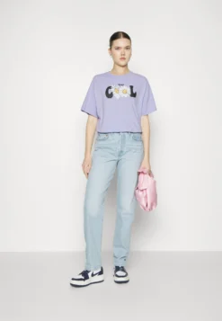 Even&Odd T-Shirt Con StampaPurple Donna T-shirt E Top EV421D26N-I11 -Even&Odd Negozio f26fd43f92ec4559a068d5687f809d4f scaled