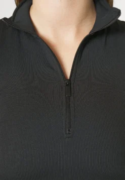 TopBlack Donna T-shirt E Top EV941D05Y-Q11 -Even&Odd Negozio f3a97d4d02084828930fe09fe3f6a4b7 scaled