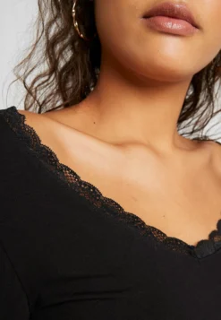 Even&Odd Maglietta A Manica LungaBlack Donna T-shirt E Top EV421D19O-Q11 6 Even&Odd Maglietta A Manica LungaBlack Donna T-shirt E Top EV421D19O-Q11 -Even&Odd Negozio f3d84e6a5e994de983bc076d3a901027 scaled