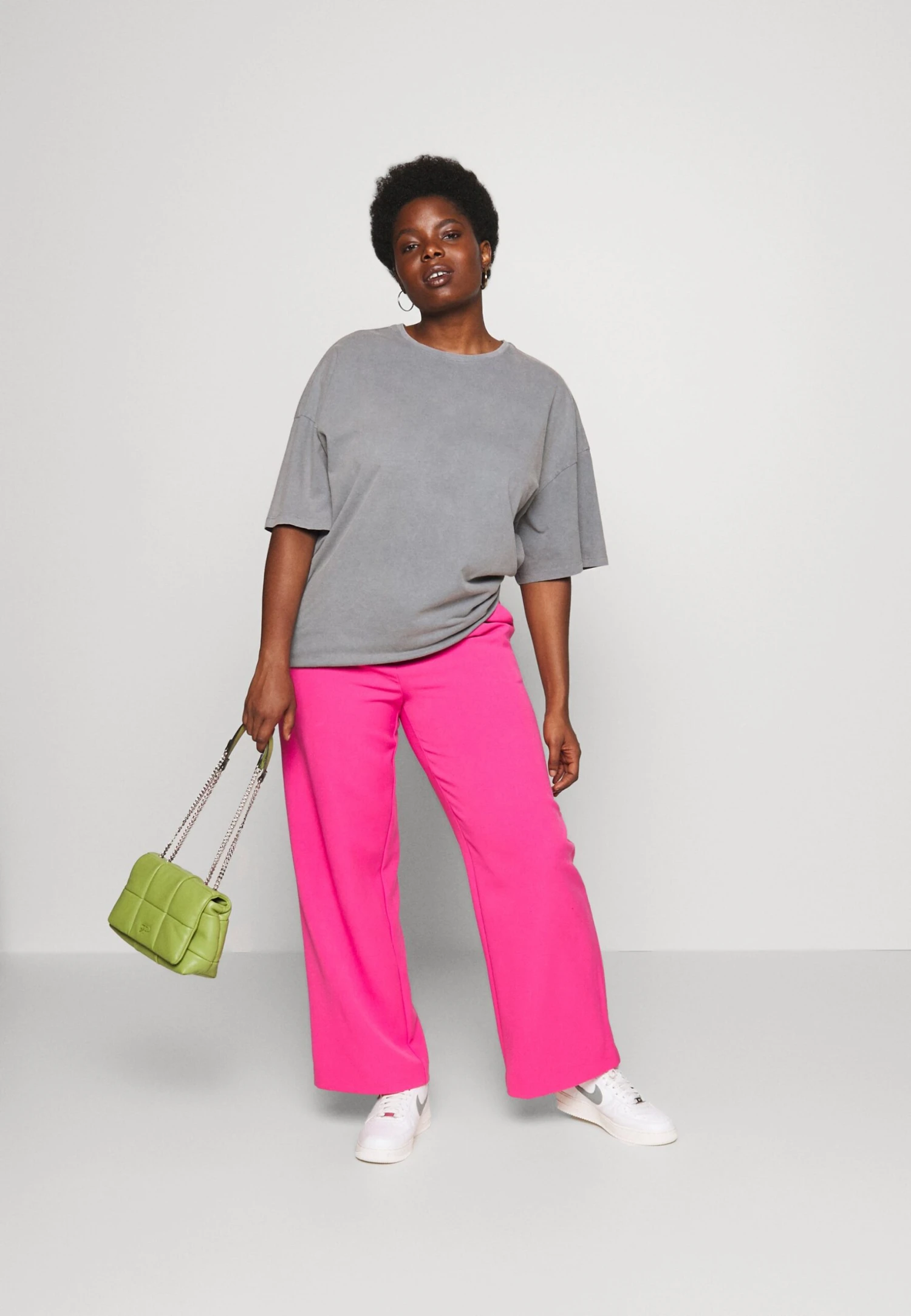 T-Shirt Con StampaBlack Donna T-shirt e top EVB21D06F-Q11 T-Shirt Con StampaBlack Donna T-shirt E Top EVB21D06F-Q11 -Even&Odd Negozio f53c09e3a35347e6b1c7bc993dfc7647 scaled