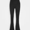 LeggingsBlack Donna Pantaloni EVI21A00E-Q11 2 LeggingsBlack Donna Pantaloni EVI21A00E-Q11 -Even&Odd Negozio f73c789fe6484f36ac8091e117910ab6 scaled