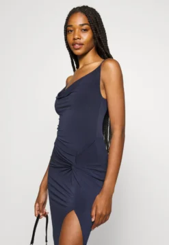 Even&Odd Circ Asymmetric Neckline Slit Dress Vestito Elegante503Dark Blue Donna Vestiti EV421C1CM-K11 5 Even&Odd Circ Asymmetric Neckline Slit Dress Vestito Elegante503Dark Blue Donna Vestiti EV421C1CM-K11 -Even&Odd Negozio fc5b50f472f5431881ba5498e4202573 scaled