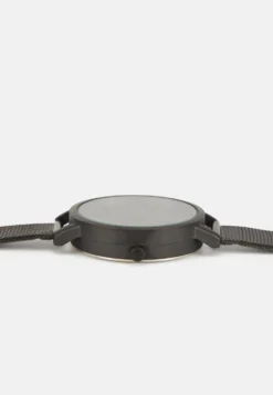 Even&Odd OrologioBlack Donna Orologi EV451M04Y-Q11 -Even&Odd Negozio fc7875e77b944e3a928661e522cda1dc scaled